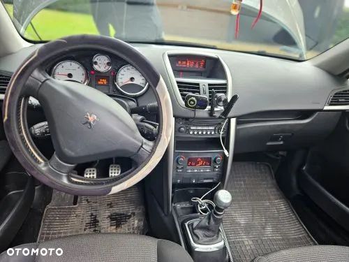 Peugeot 207 CC - 18