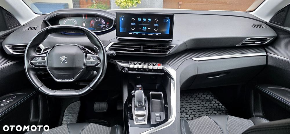 Peugeot 5008 1.5 BlueHDi Allure S&S EAT8 - 5