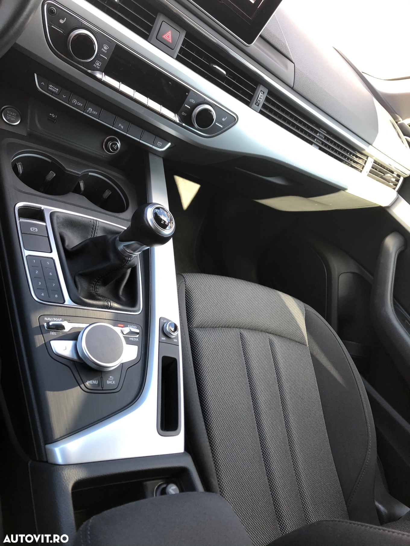 Audi A4 Avant 2.0 TDI - 14