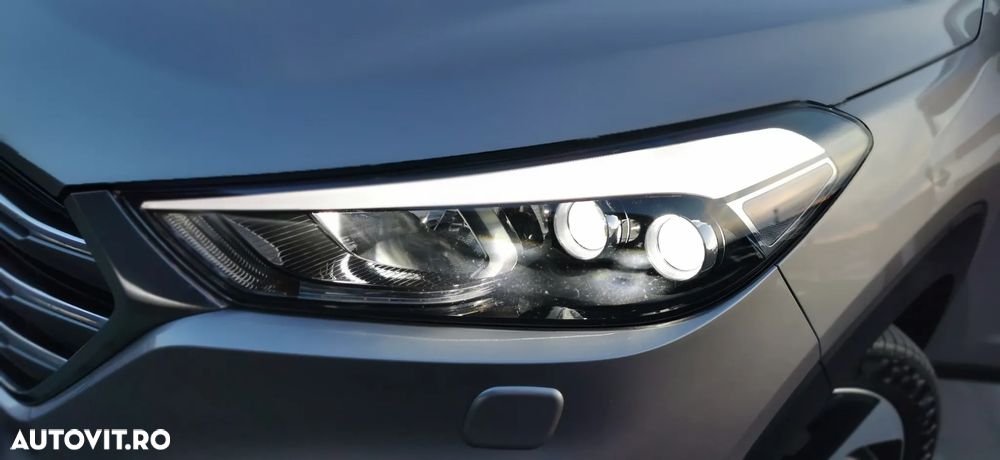 Hyundai Tucson 2.0 CRDI 4WD Automatik Premium - 20