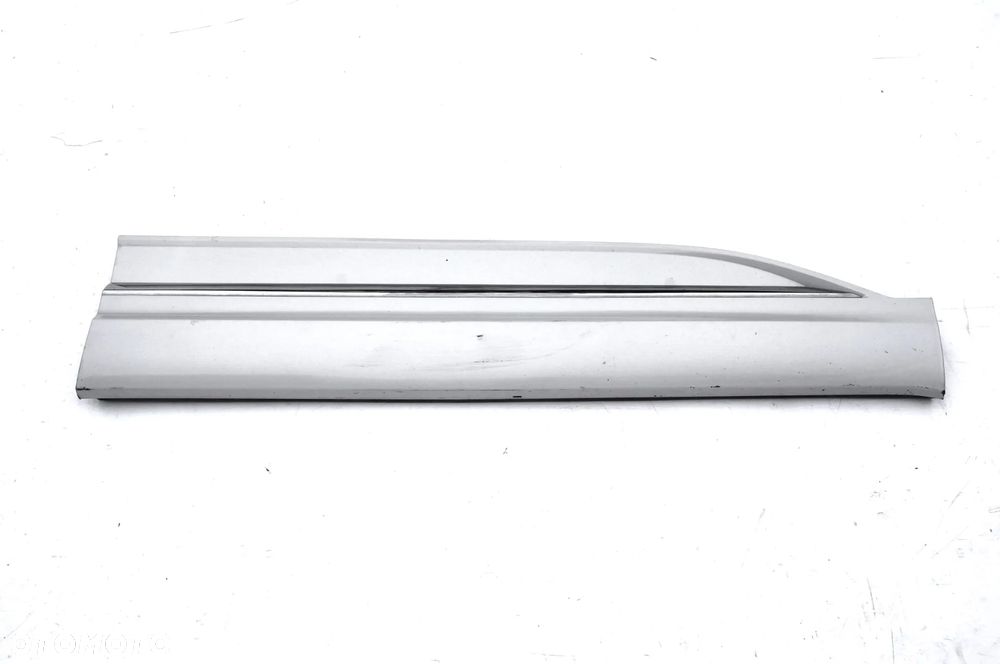 RENAULT KOLEOS 2 II 2016 - Listwa drzwi przód prawa CHROM R OE - 1