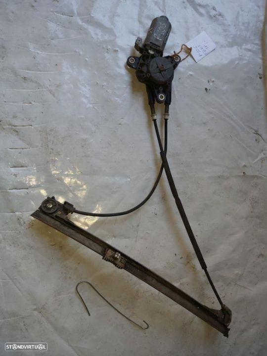 Elevador eletrico frentw direito Peugeot 106 5p - 1