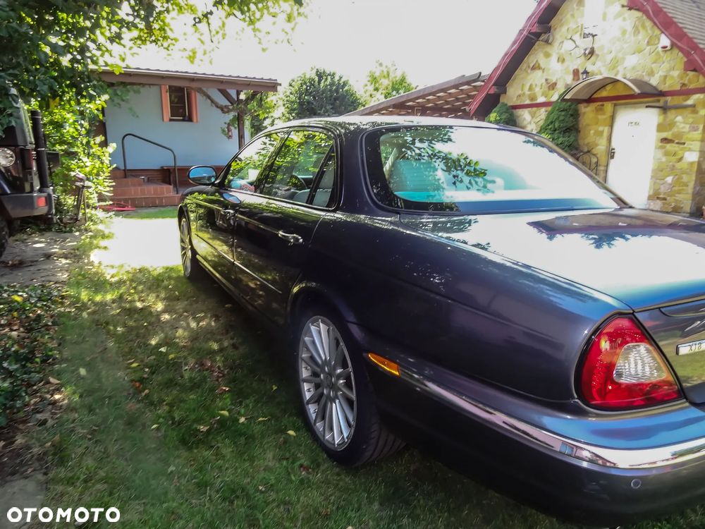 Jaguar XJ XJ8 4.2 Executive - 6