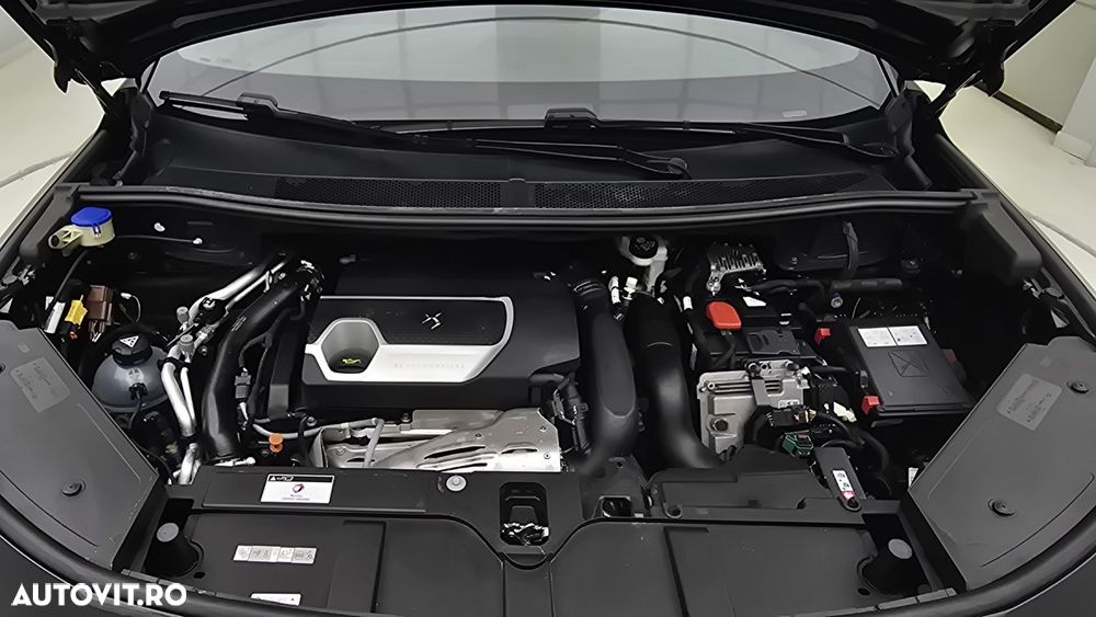 DS Automobiles DS 7 Crossback - 24