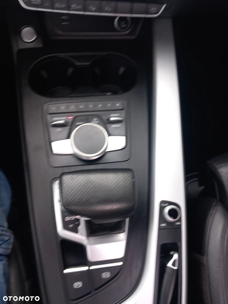 Audi A4 Avant 40 TDI S tronic sport - 29