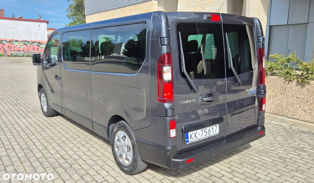 Renault Trafic 2.0 dCi Escapade - 25