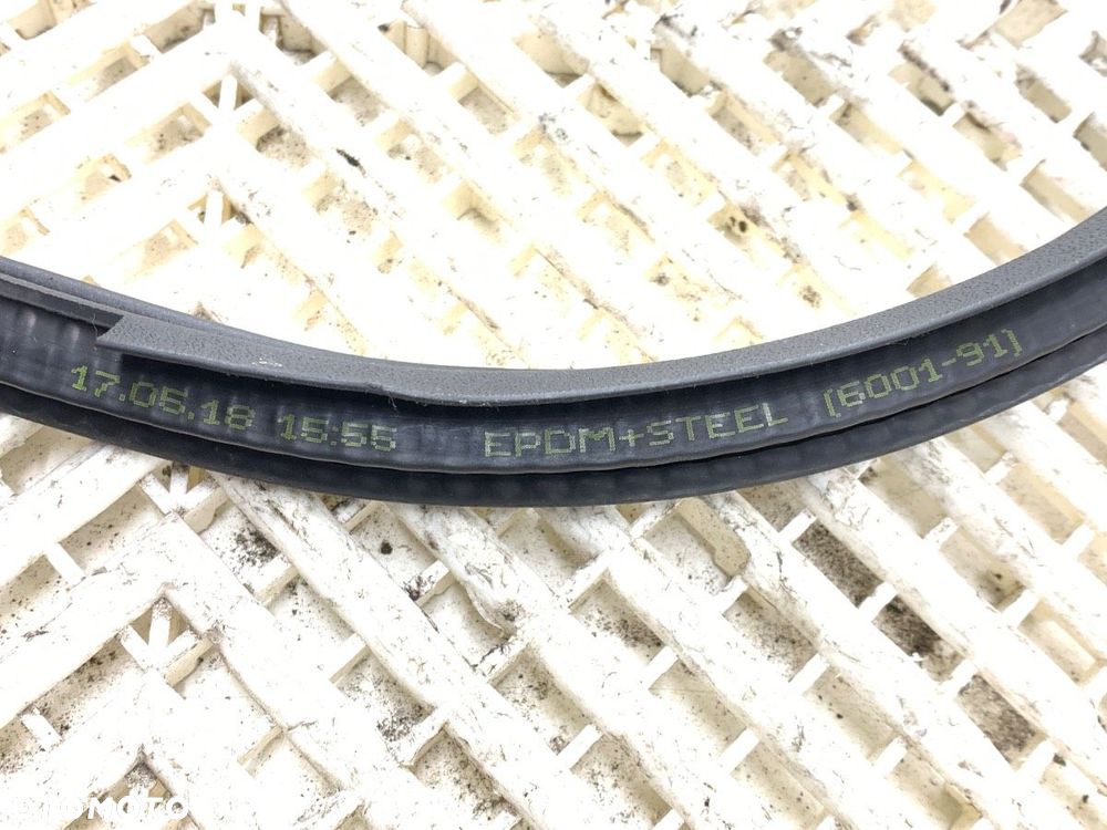 USZCZELKA DRZWI PRZÓD PRAWA - 79.00 PLN - NISSAN QASHQAI II SUV (J11, J11_) 2013 - 2022 1.2 DIG-T - 4