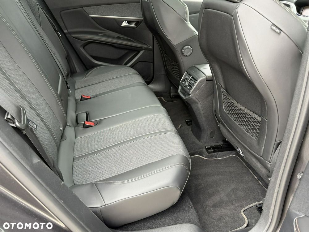 Peugeot 3008 THP 165 EAT6 Stop & Start Allure - 32