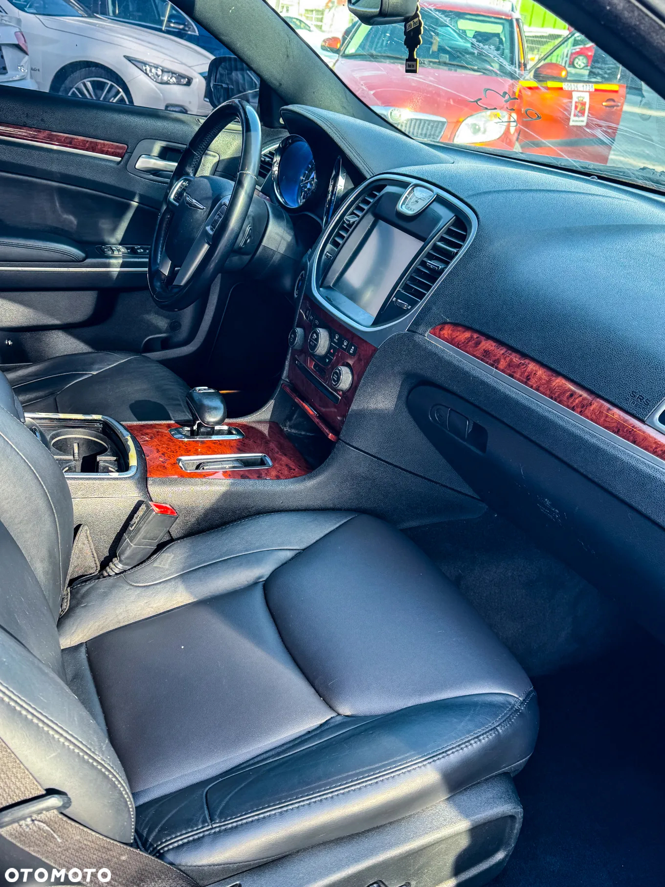Chrysler 300 - 13