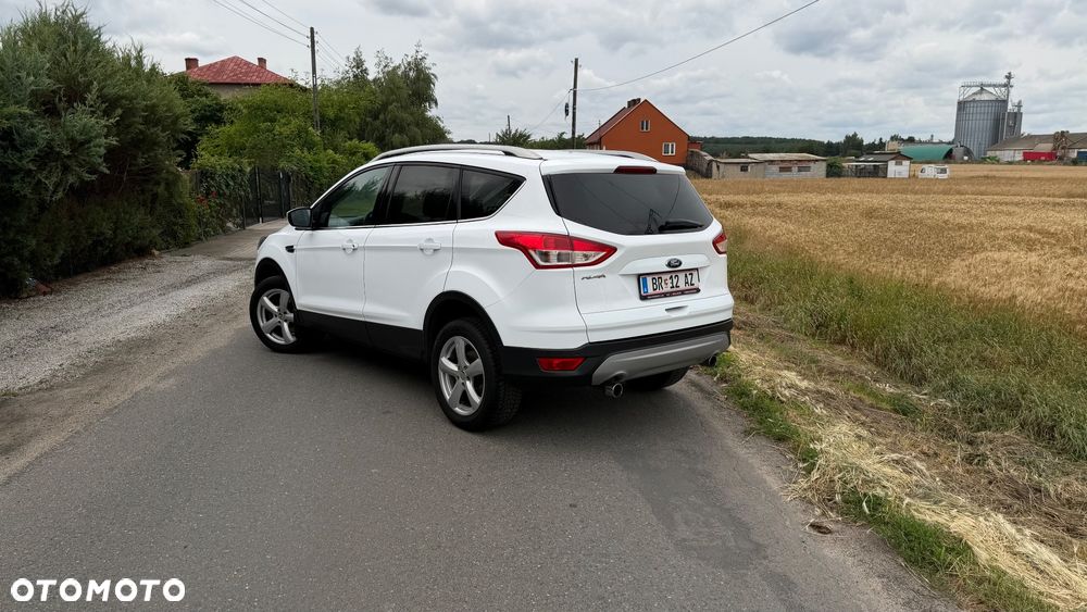 Ford Kuga - 16