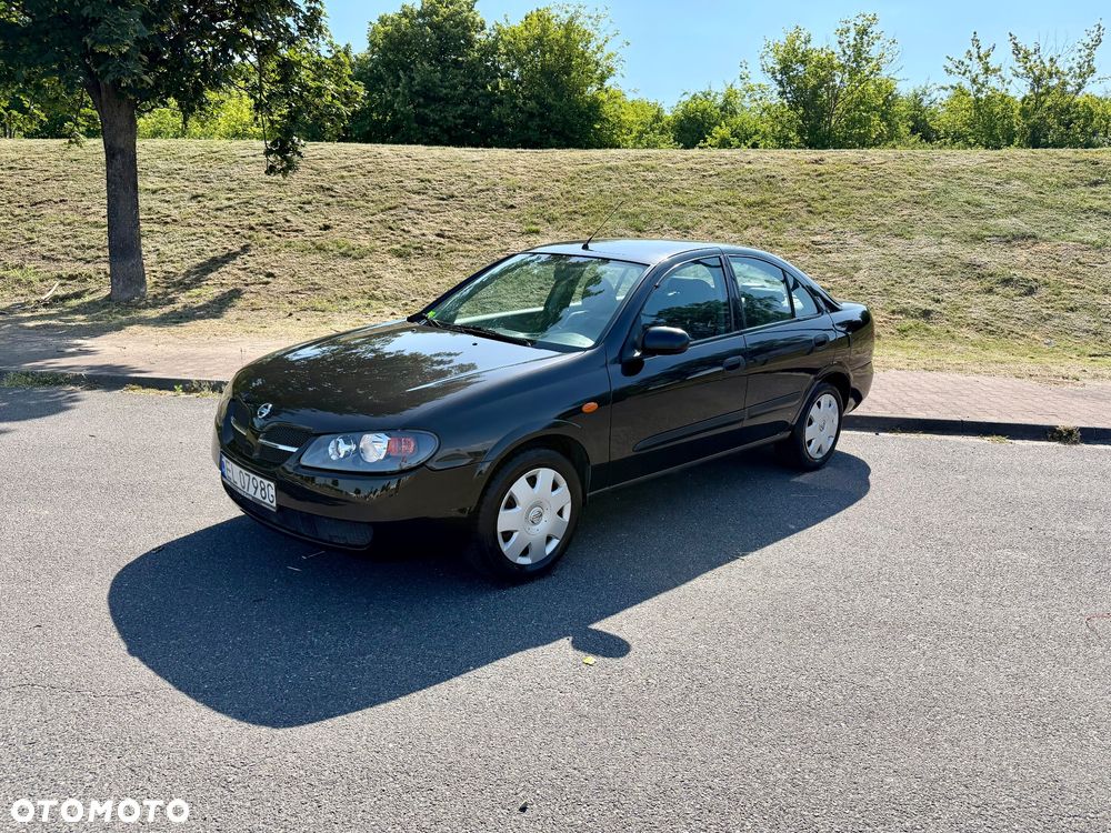 Nissan Almera 1.5 Acenta - 1