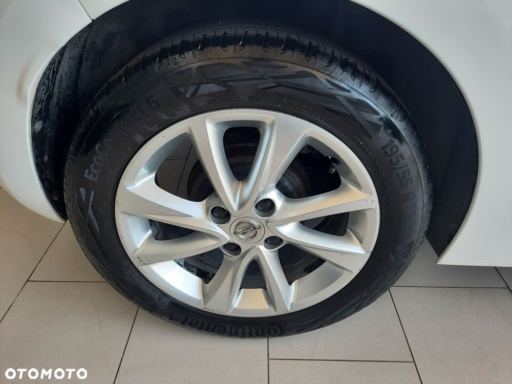 Opel Corsa 1.2 Elegance S&S - 22