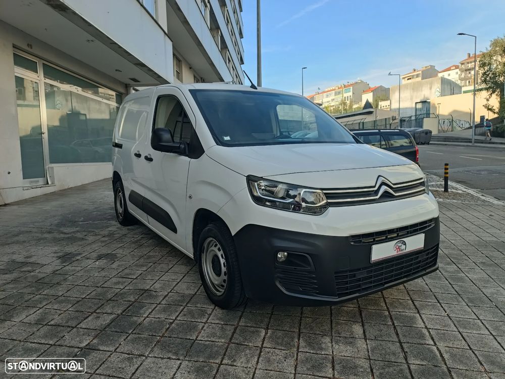Citroën BERLINGO 102cv 3 LUGARES NACIONAL - 2