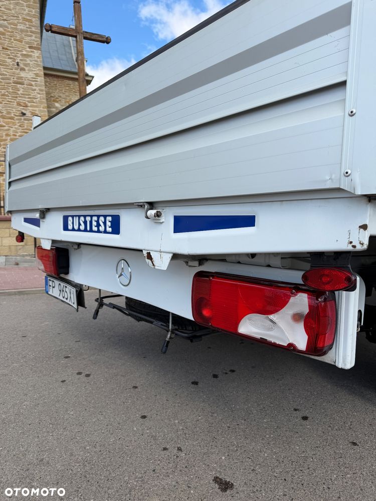 Mercedes-Benz Sprinter - 24