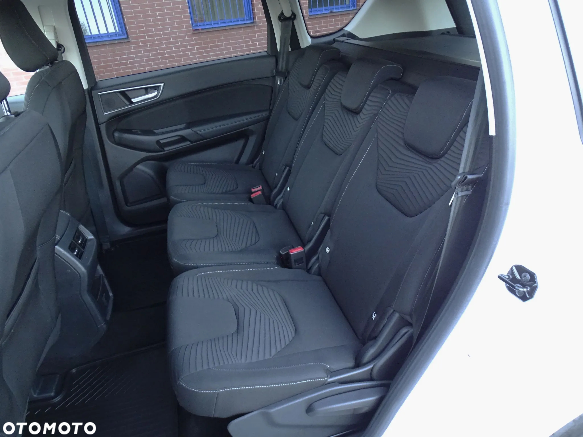 Ford S-Max 2.0 EcoBlue Trend - 24