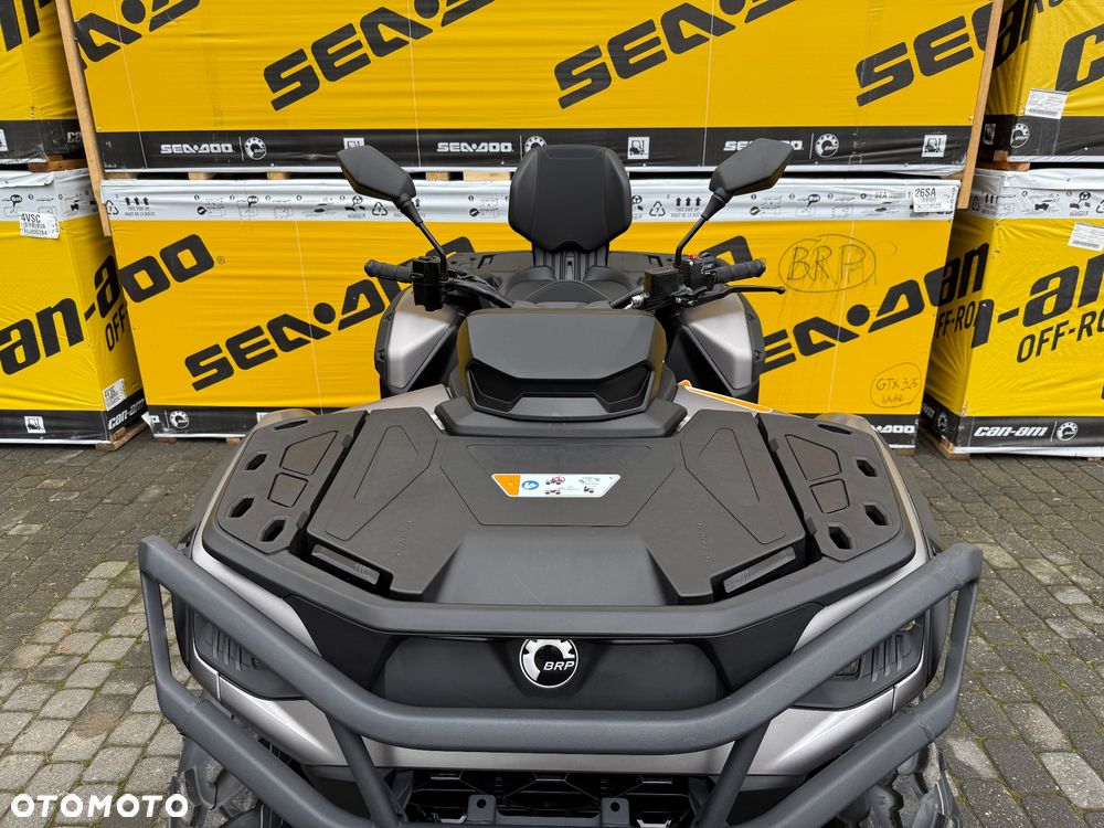 Can-Am Outlander Max - 7
