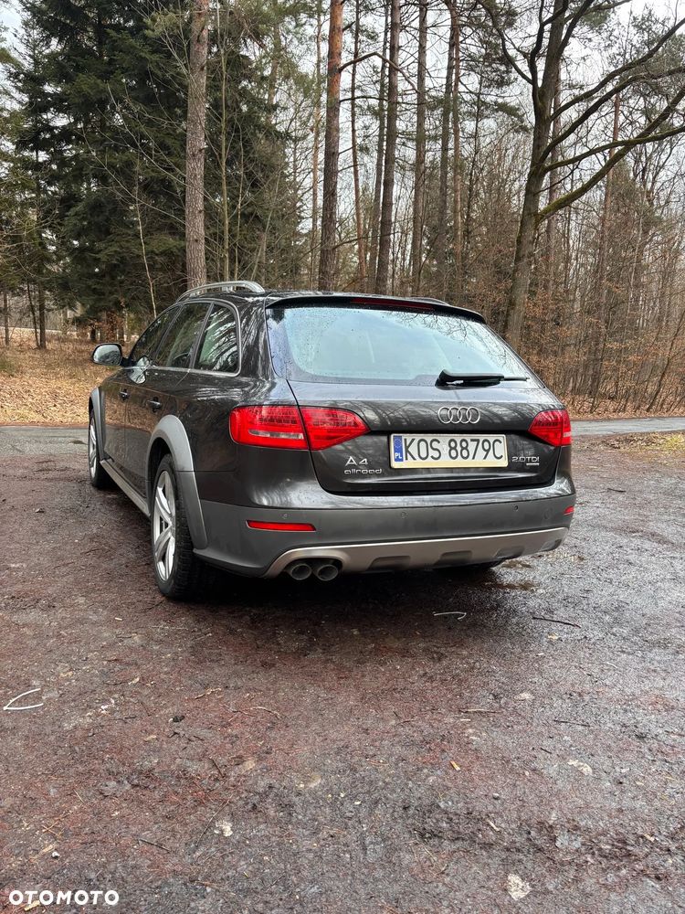 Audi A4 Allroad 2.0 TDI Quattro - 22