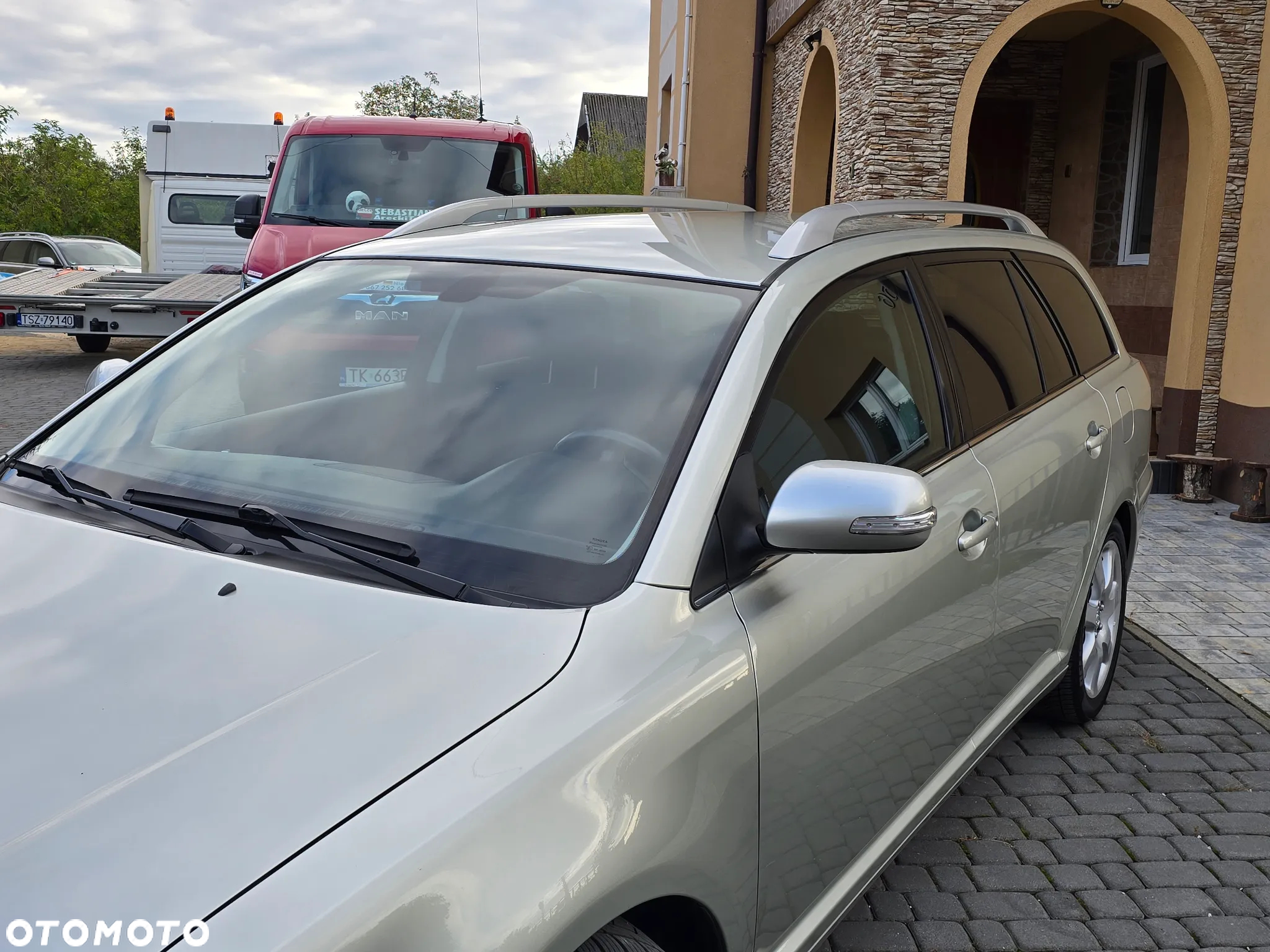 Toyota Avensis 2.0 VVT-i Automatik Executive - 3
