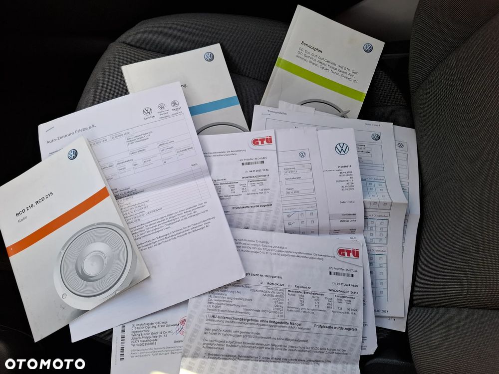 Volkswagen up! United - 33