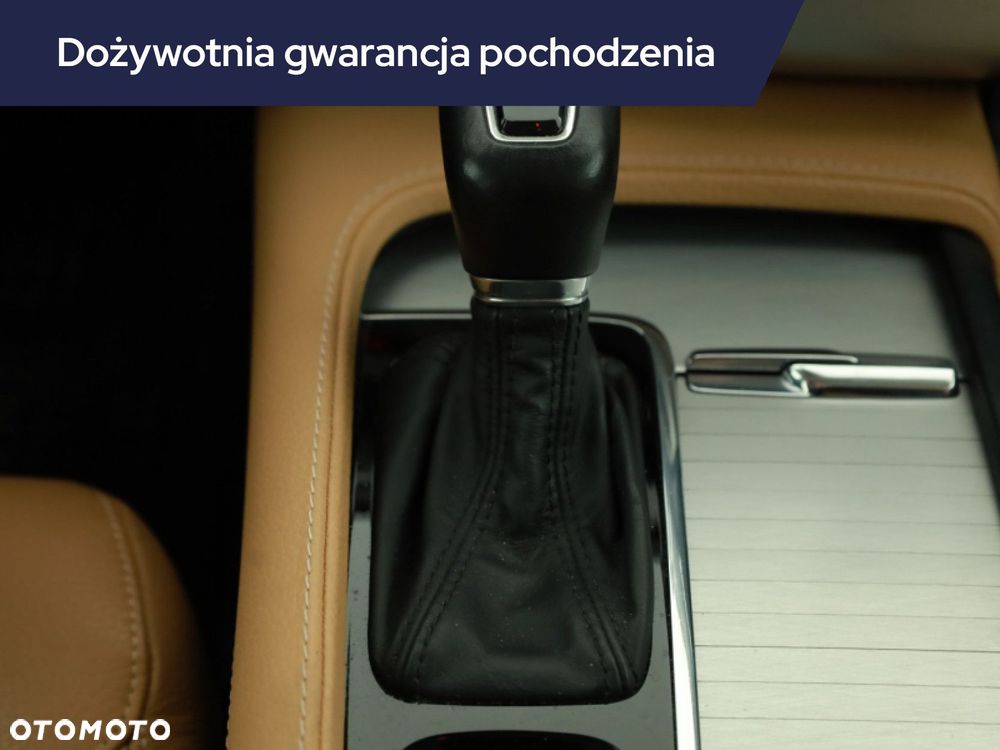 Volvo XC 90 - 21