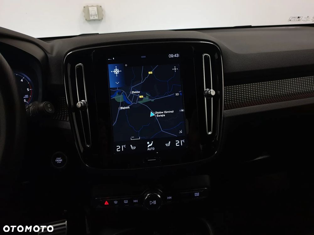 Volvo XC 40 D4 AWD R-Design - 14