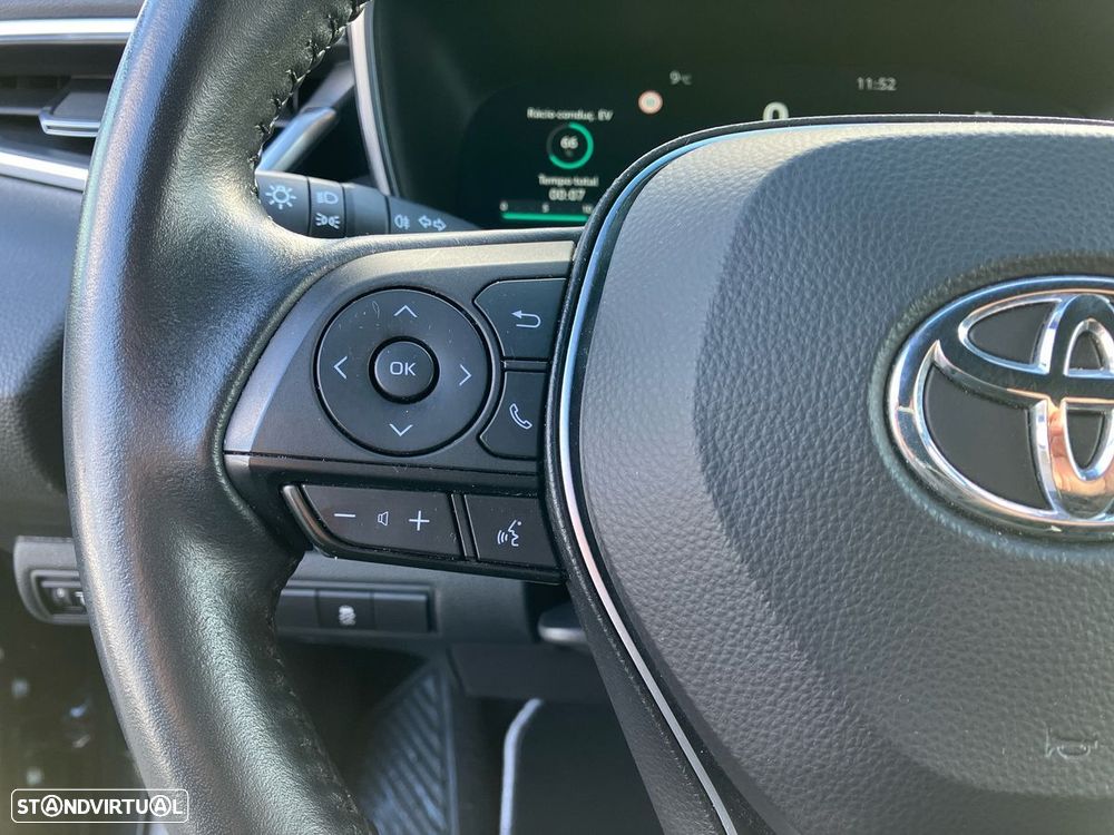 Toyota Corolla Touring Sports 1.8 Hybrid Comfort Plus - 29
