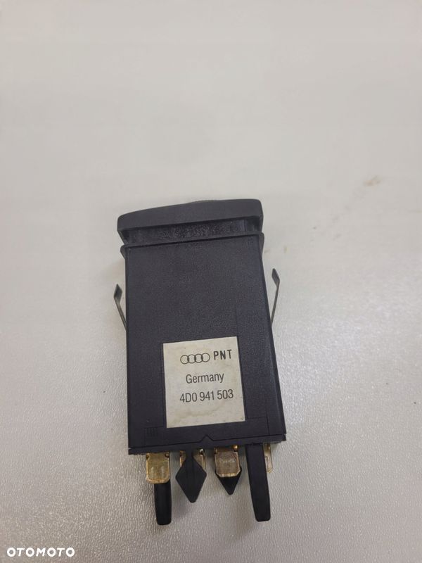 PRZEŁĄCZNIK PODGRZEWANIA SZYB AUDI A4 B5 4D0941501 - 3