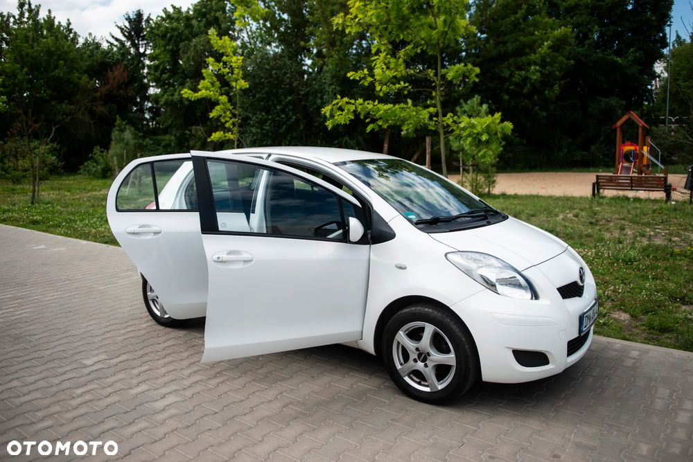 Toyota Yaris 1.0 VVT-i Cool - 14