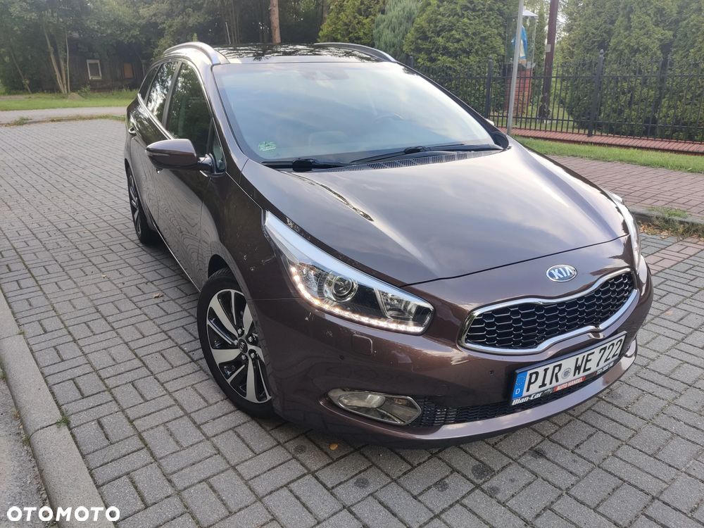 Kia Ceed 1.6 GDI DCT Platinum Edition - 4