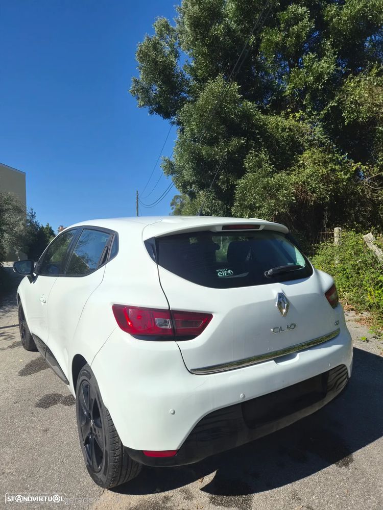 Renault Clio 1.5 dCi Confort - 4