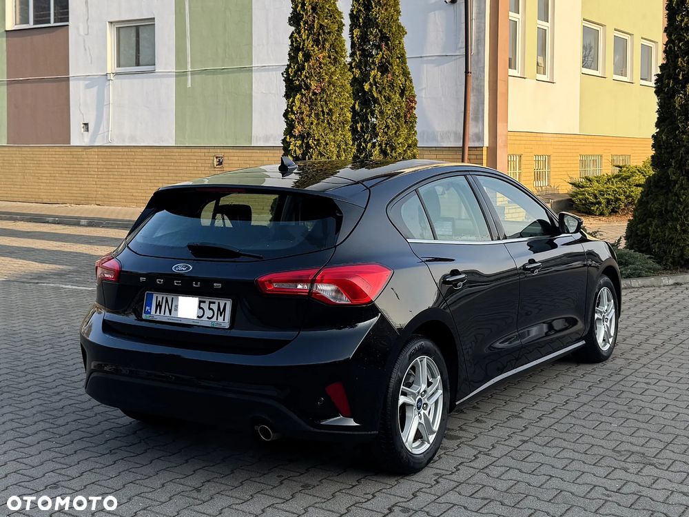 Ford Focus 1.0 EcoBoost Trend Edition - 38