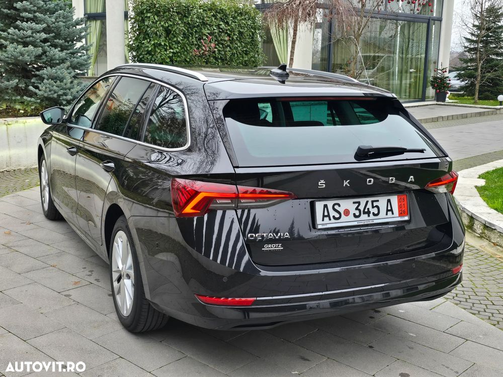 Skoda Octavia 2.0 TDI Premium Edition - 35