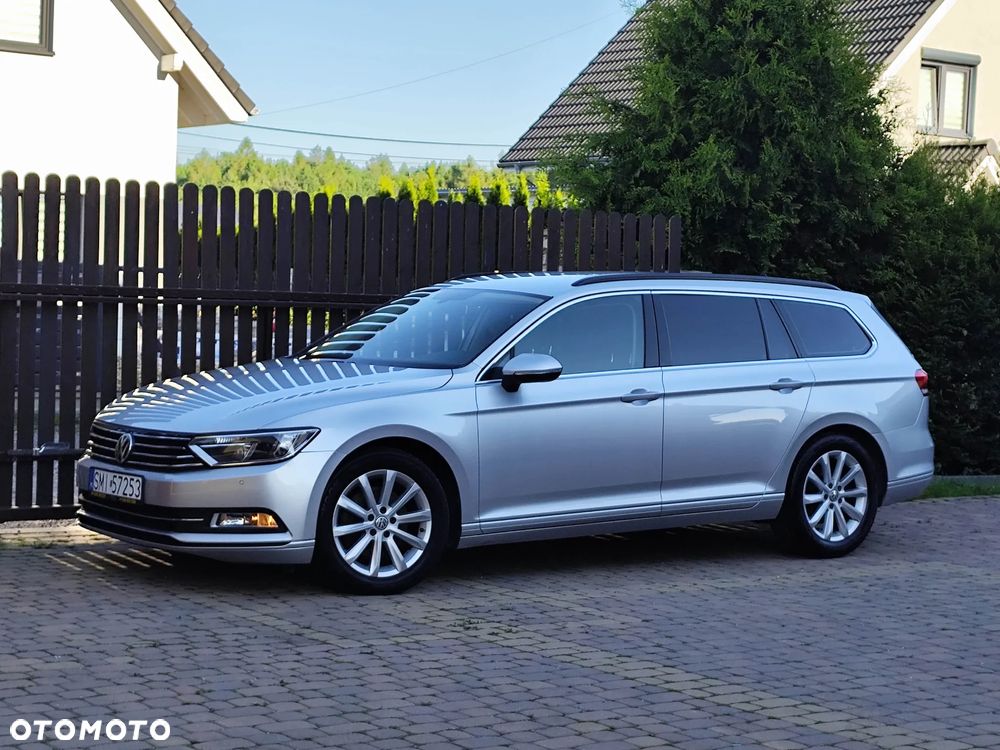 Volkswagen Passat Variant 2.0 TDI (BlueMotion Technology) Comfortline - 22