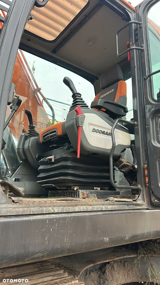Doosan DX 140  LC - 5  KOPARKA GĄSIENICOWA GRUDZIEŃ 2020 rok - 8