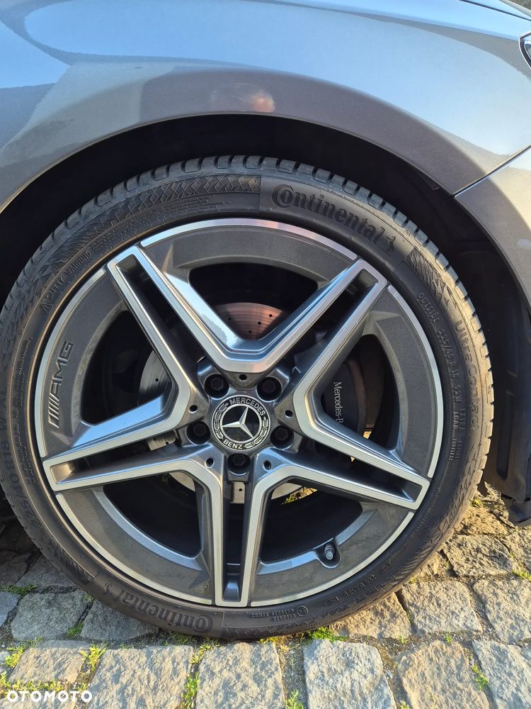 Mercedes-Benz Klasa A 180 7G-DCT AMG Line - 38