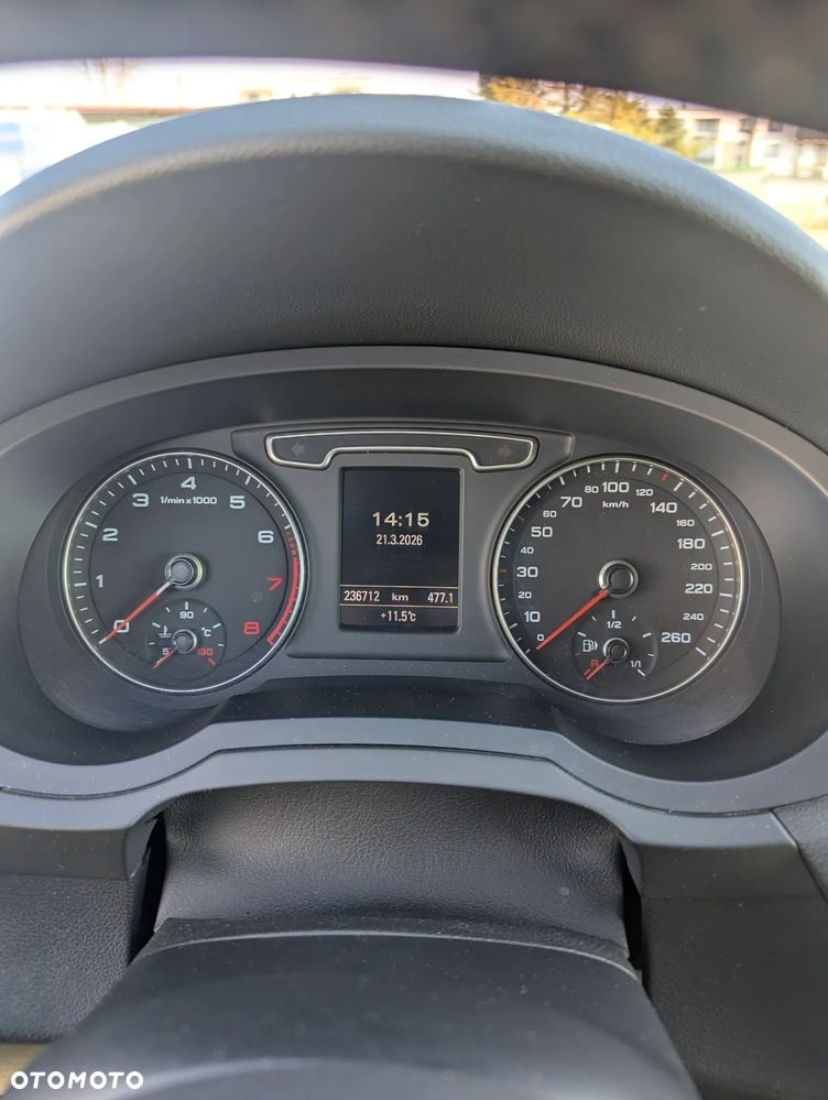 Audi Q3 - 17