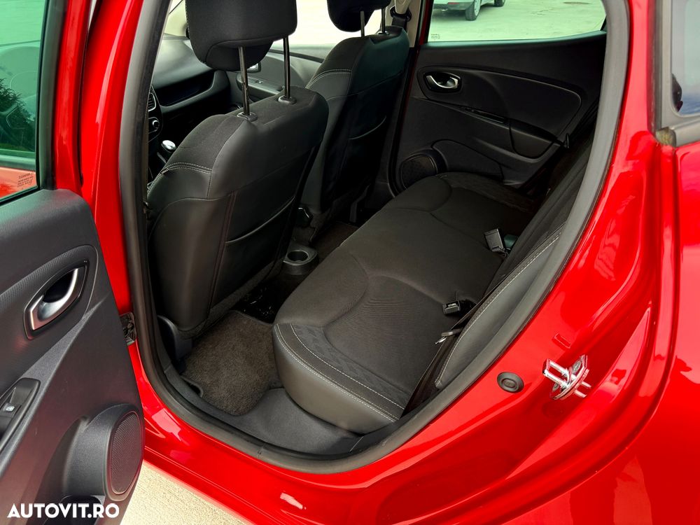 Renault Clio - 7