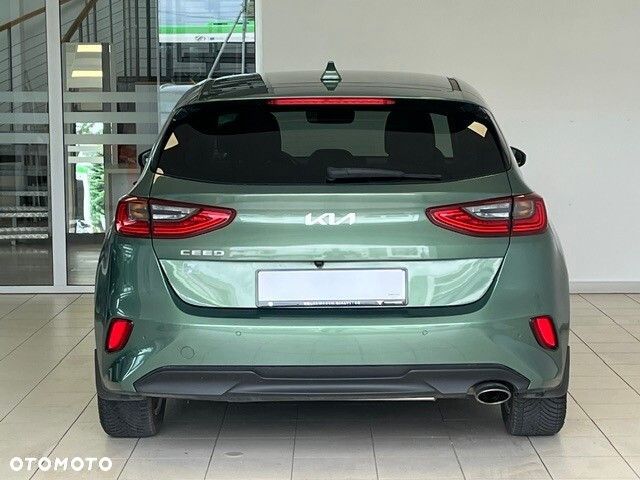 Kia Ceed 1.5 T-GDI M DCT - 10