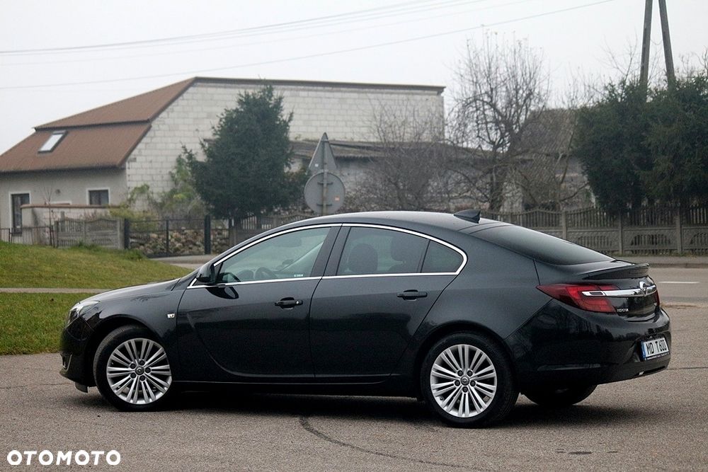 Opel Insignia - 12