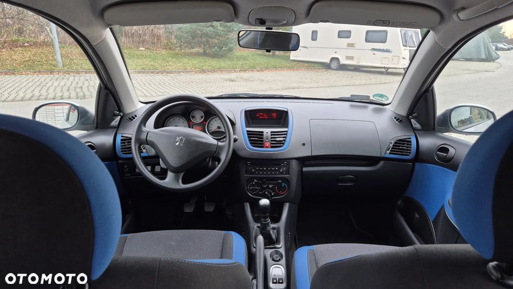 Peugeot 206 plus - 6