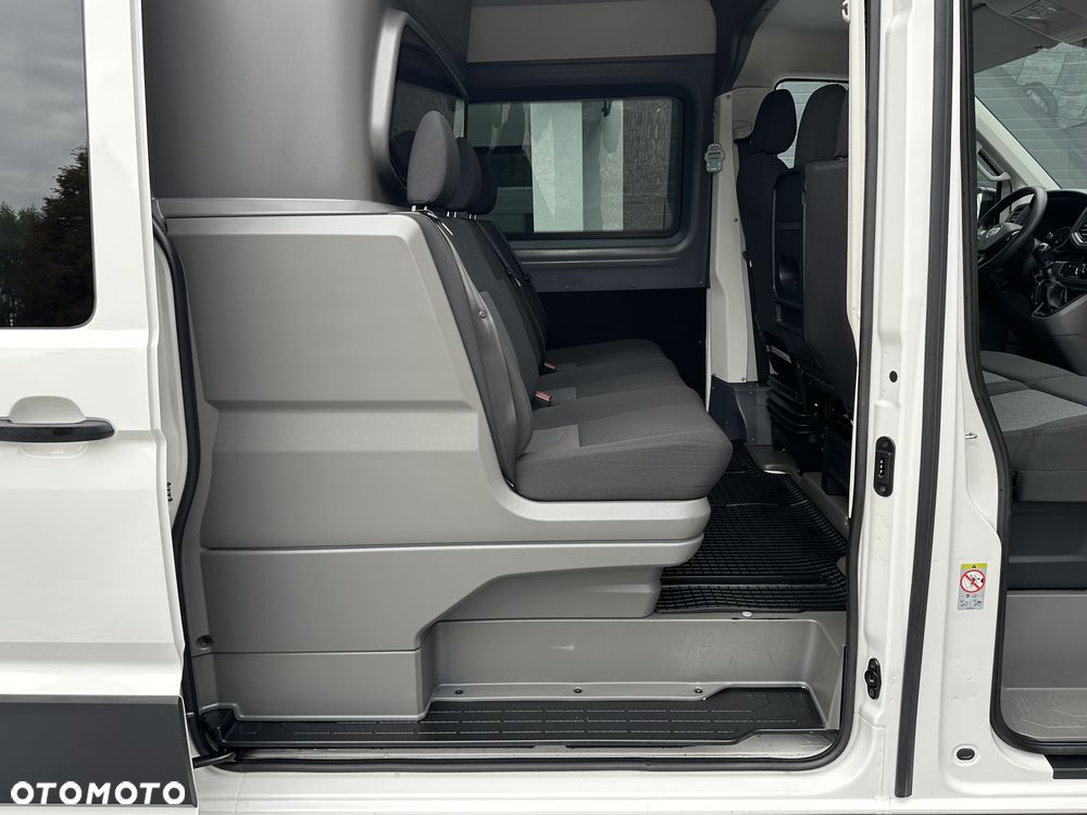 Volkswagen Crafter Brygada 6osób / L3H2 / Salon PL / Serwis Tylko w ASO VW / Pełna historia pojazdu / W oryginalym stanie / Fabryczna Zabudowa / FV23% - 18
