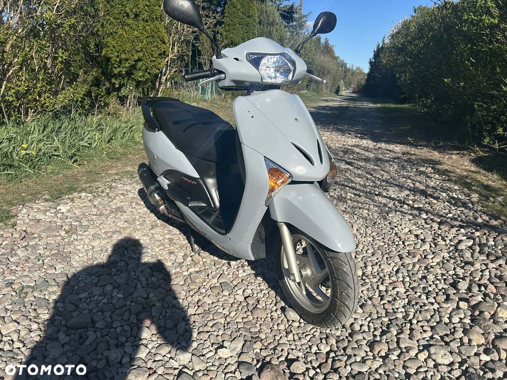 Honda Lead - 1