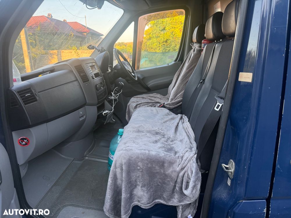 Mercedes-Benz Sprinter - 8