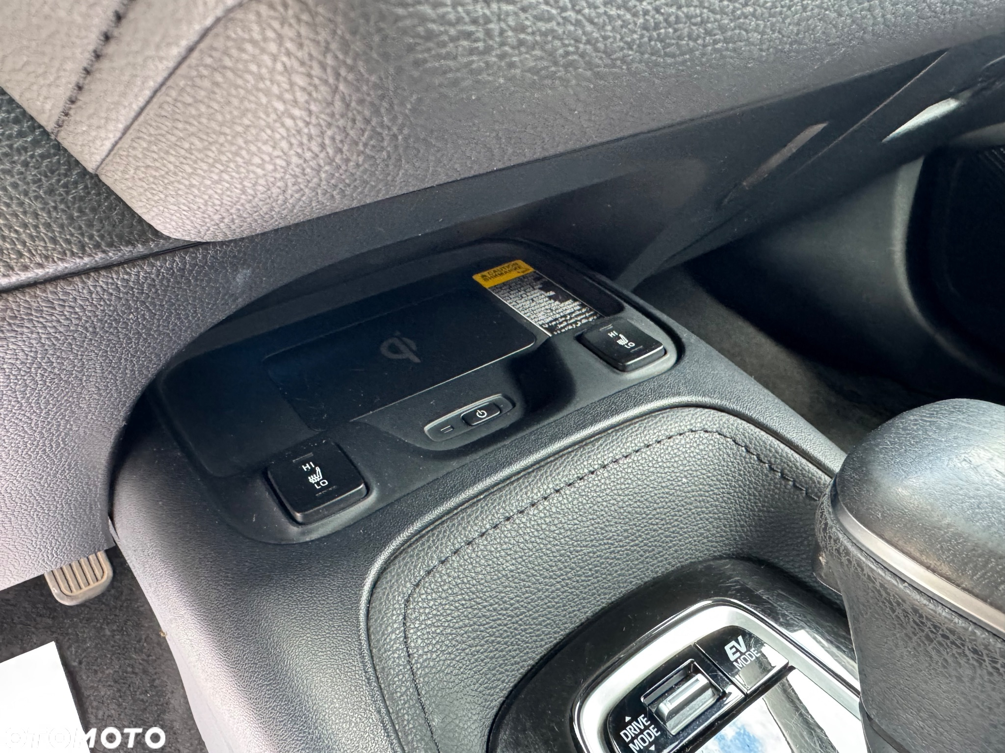 Toyota Corolla 1.8 Hybrid Executive - 15