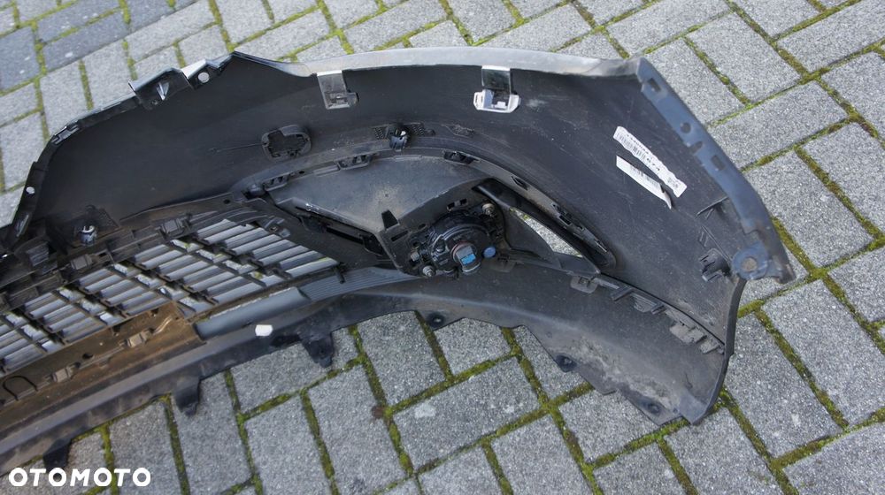 PRZEDNI ZDERZAK RENAULT SCENIC IV 4 LIFT - 10