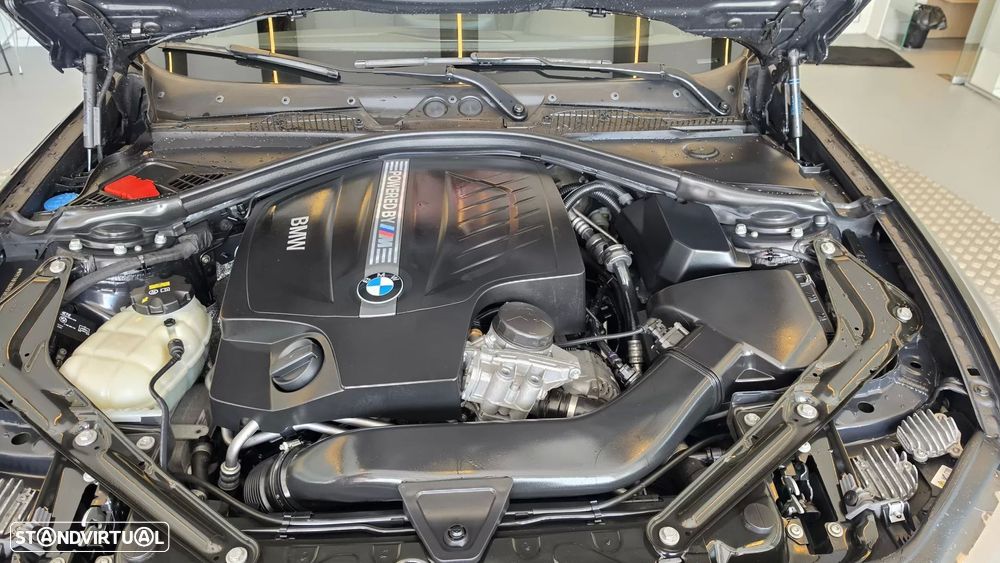 BMW M2 Auto - 29