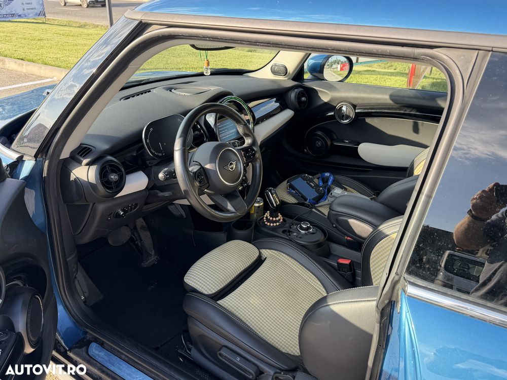Mini Cooper SE - 8