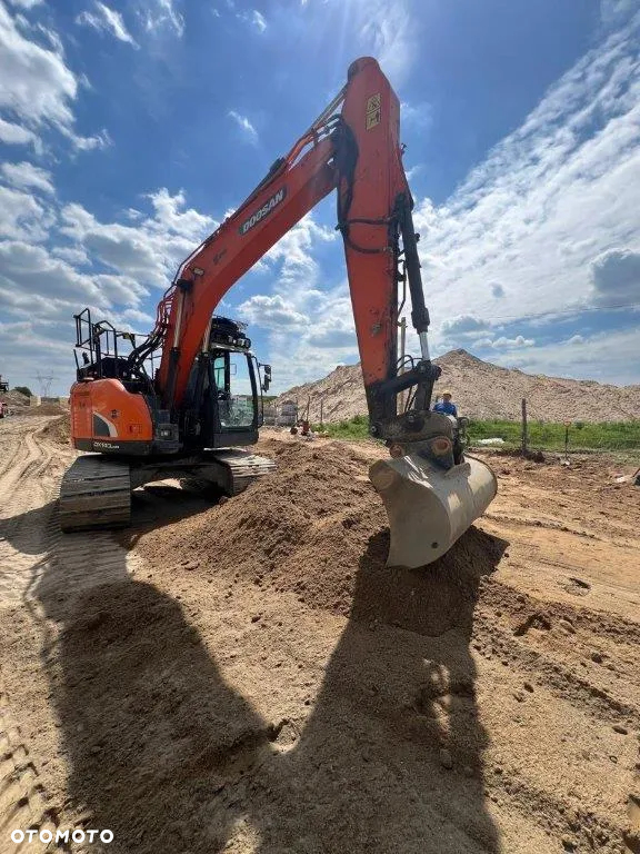 Doosan dx140 - 7