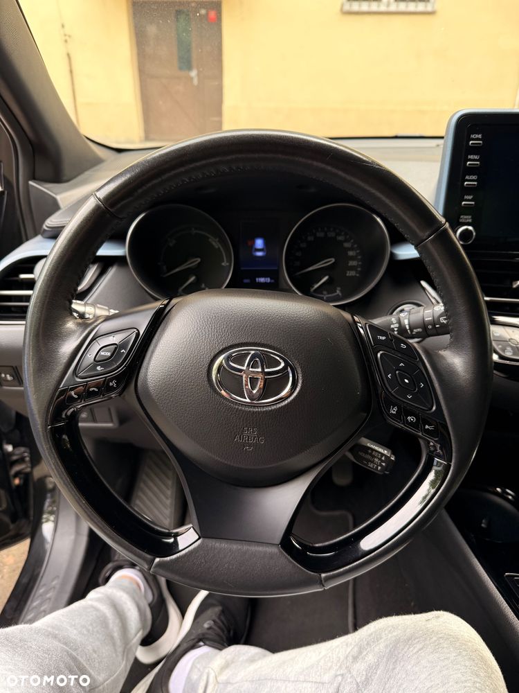 Toyota C-HR 1.8 Hybrid Style - 32