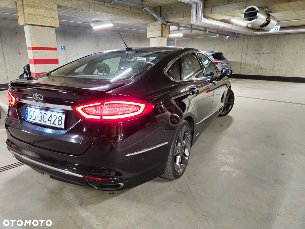 Ford Fusion - 6